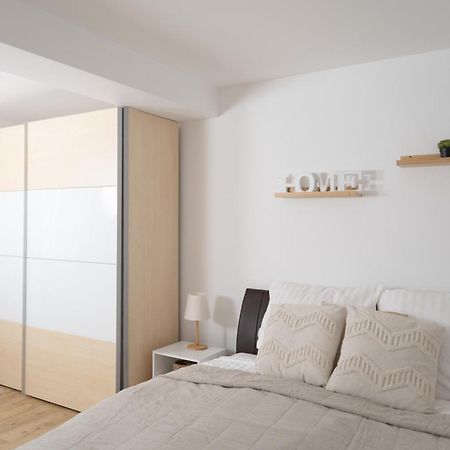 Ferienwohnung Rheinauen แกร์เมอร์สไฮม์ ภายนอก รูปภาพ